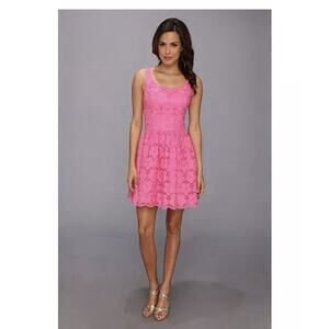 Lilly Pulitzer Calhoun Resort Charleston‎ Eyelet Lace Scoop Neck Pink Size 2 NWT